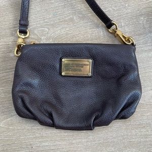 Marc Jacobs crossbody. Chocolate brown.